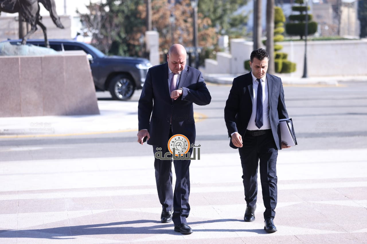 Madar Al-Saa Images 0.027039918750846992