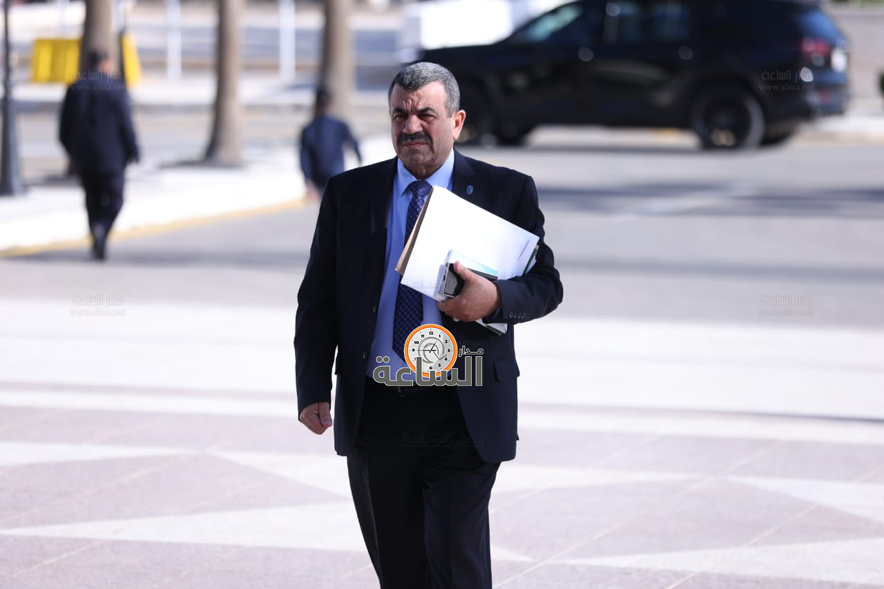 Madar Al-Saa Images 0.8358380820975335