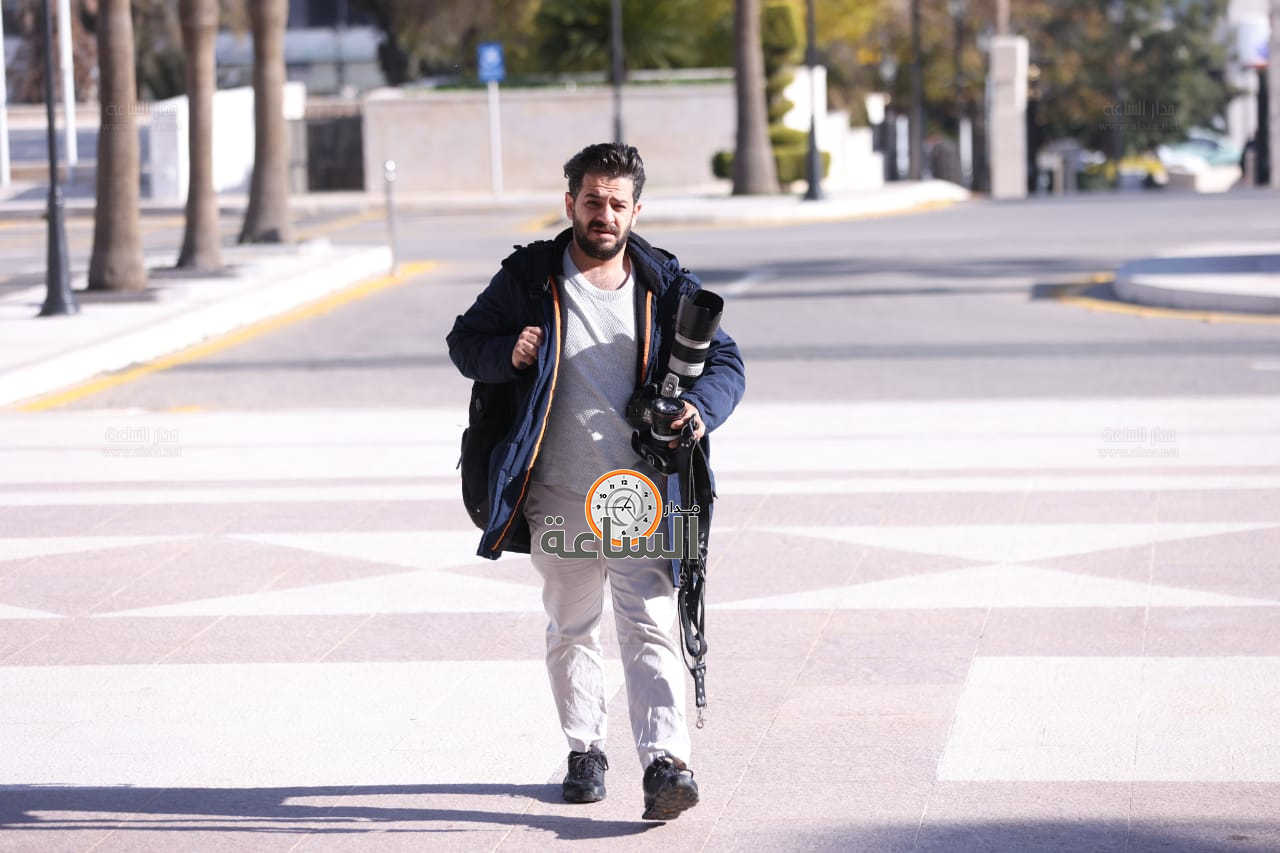 Madar Al-Saa Images 0.40770053174628407