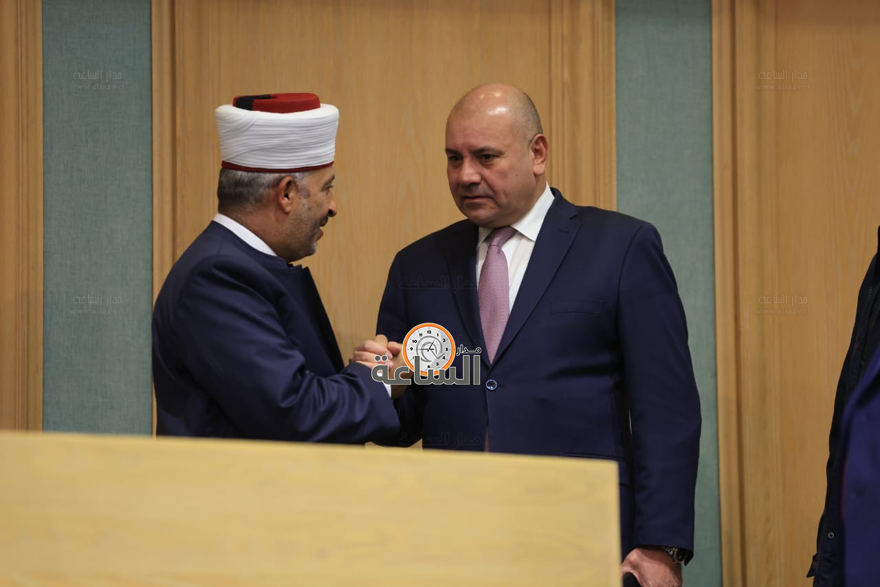 Madar Al-Saa Images 0.8907968507020531