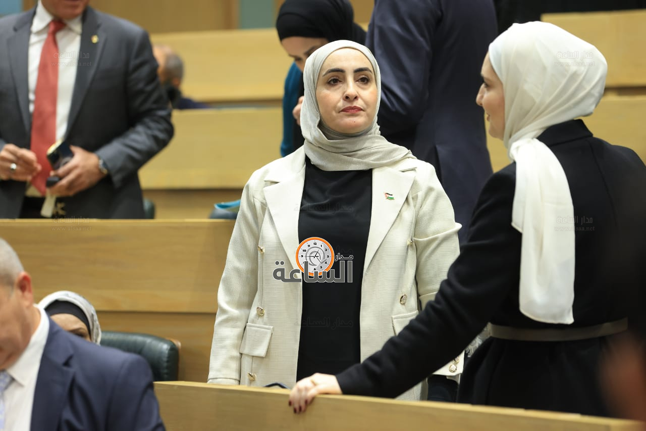 Madar Al-Saa Images 0.27386735769792425