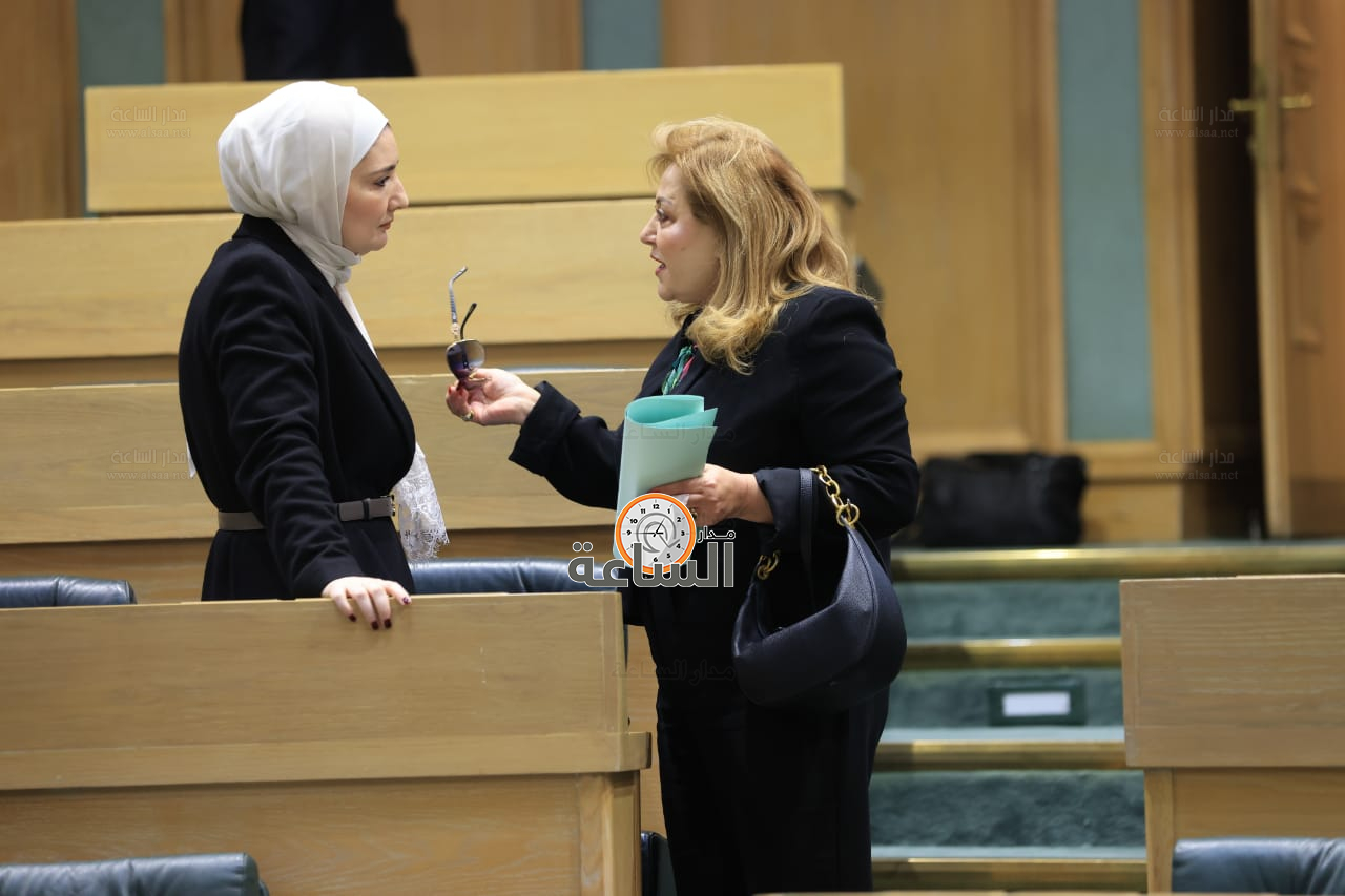 Madar Al-Saa Images 0.10242914189909236