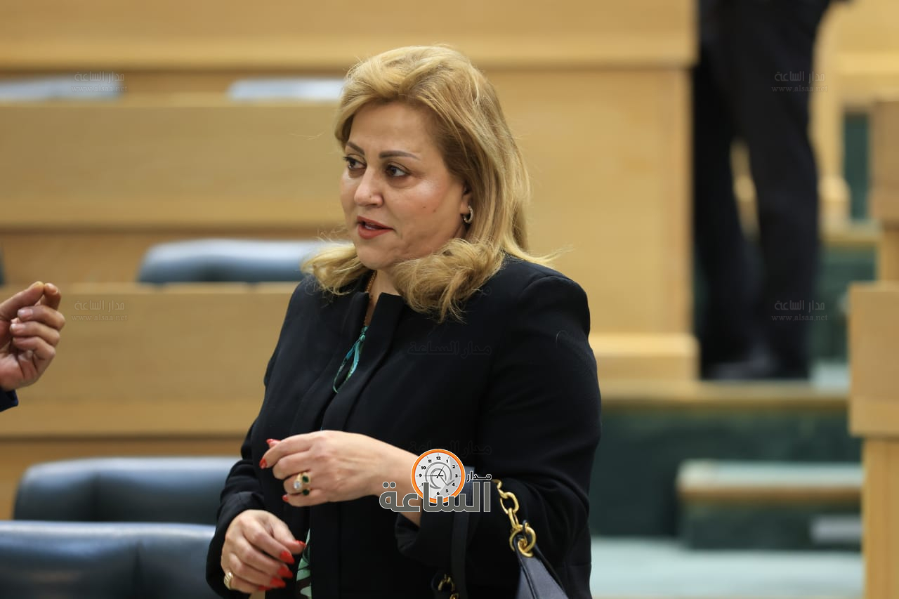 Madar Al-Saa Images 0.5101212297763092