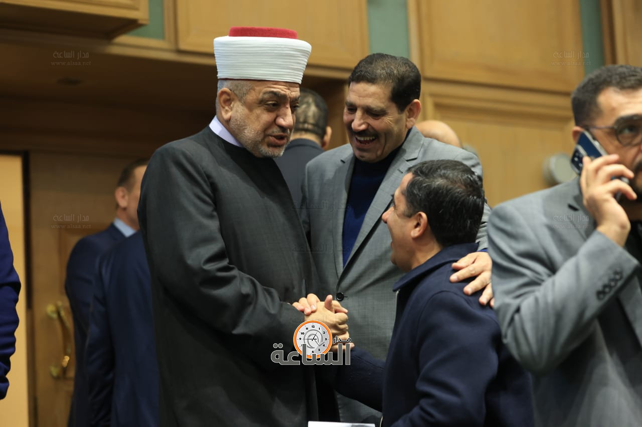 Madar Al-Saa Images 0.9643180829057468