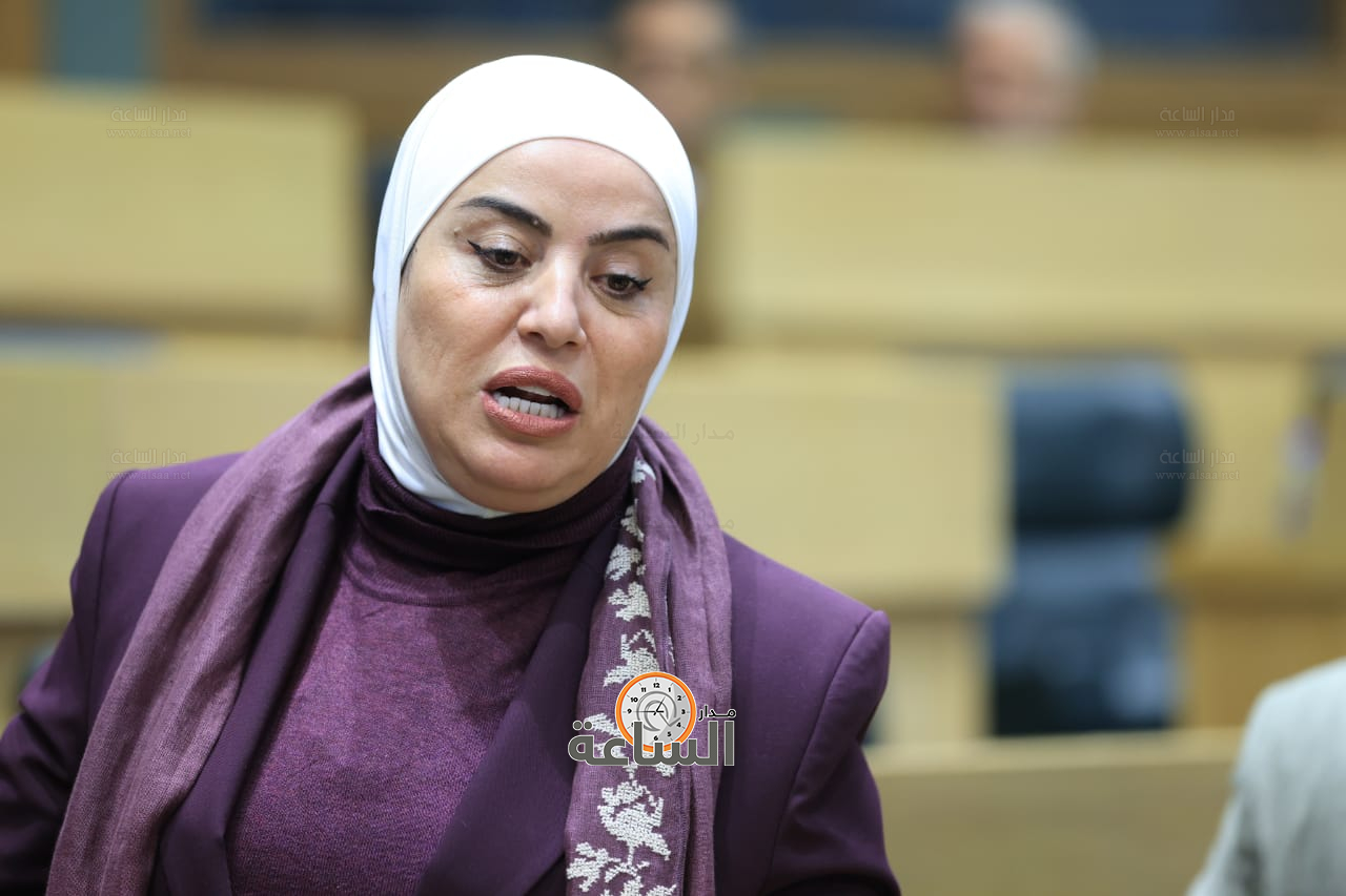 Madar Al-Saa Images 0.027135965503469417