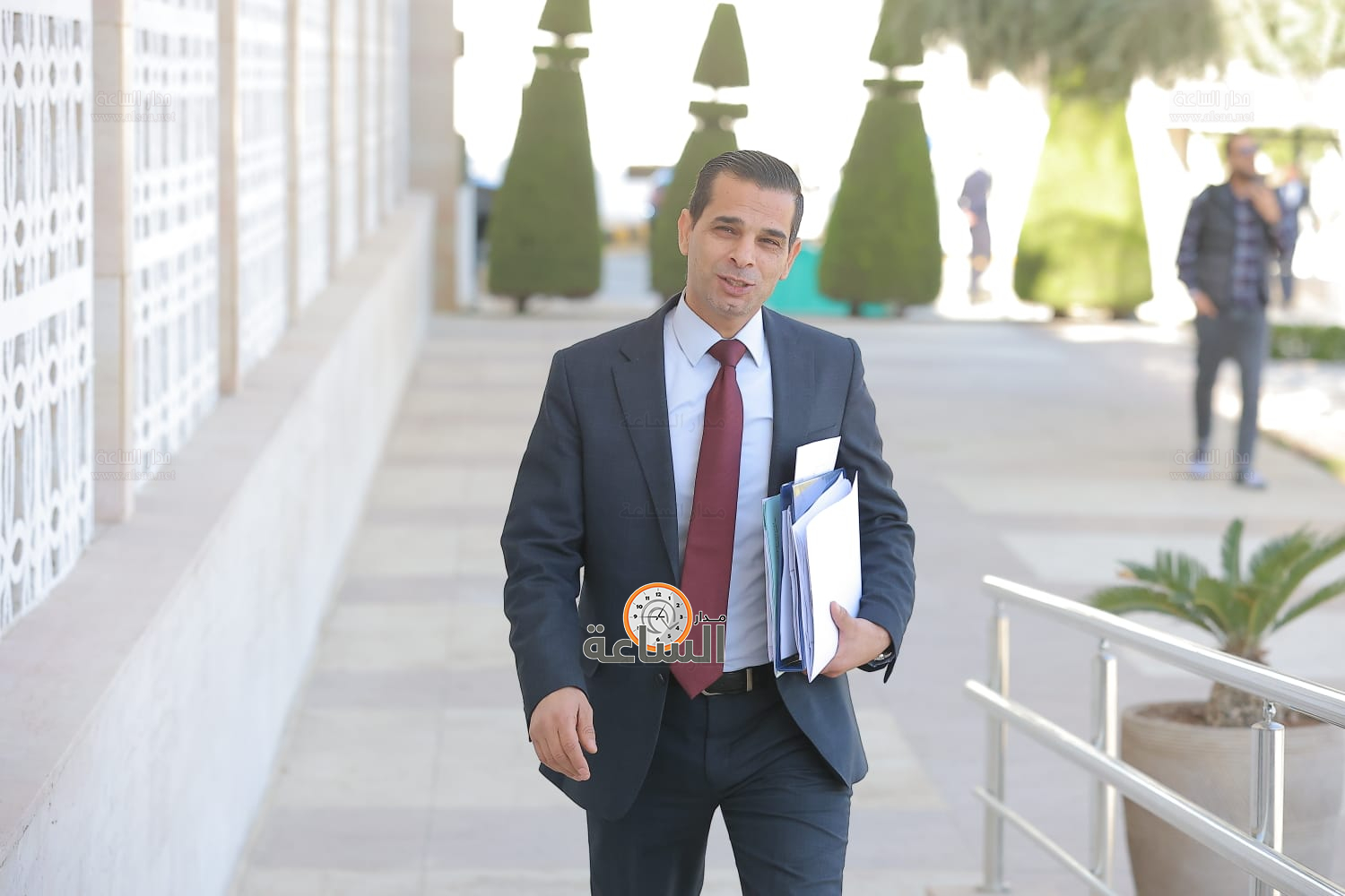 Madar Al-Saa Images 0.38317034095549596