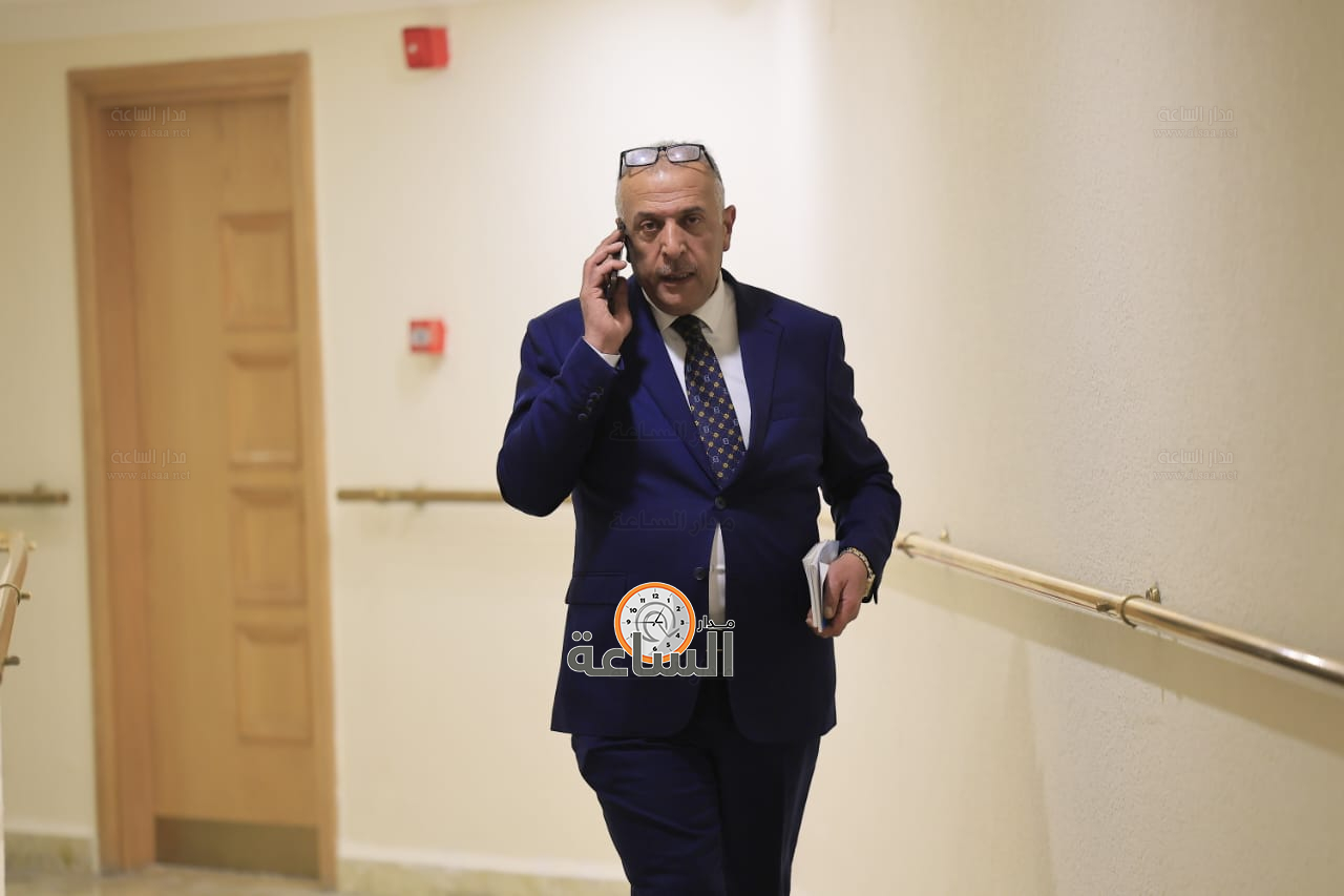 Madar Al-Saa Images 0.19175781808417824