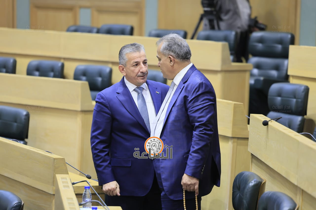 Madar Al-Saa Images 0.5498558754923015