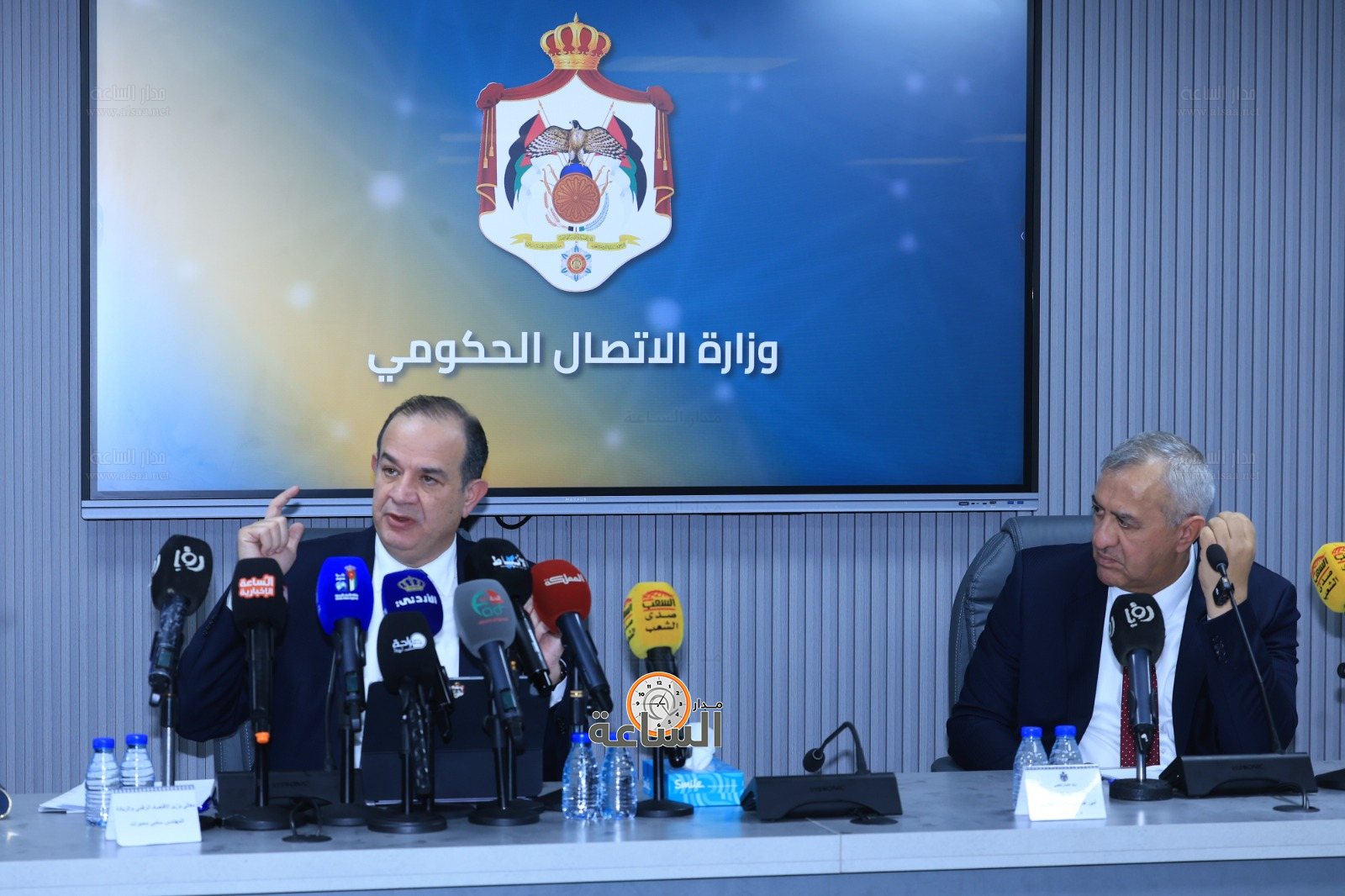 Madar Al-Saa Images 0.826335482725384