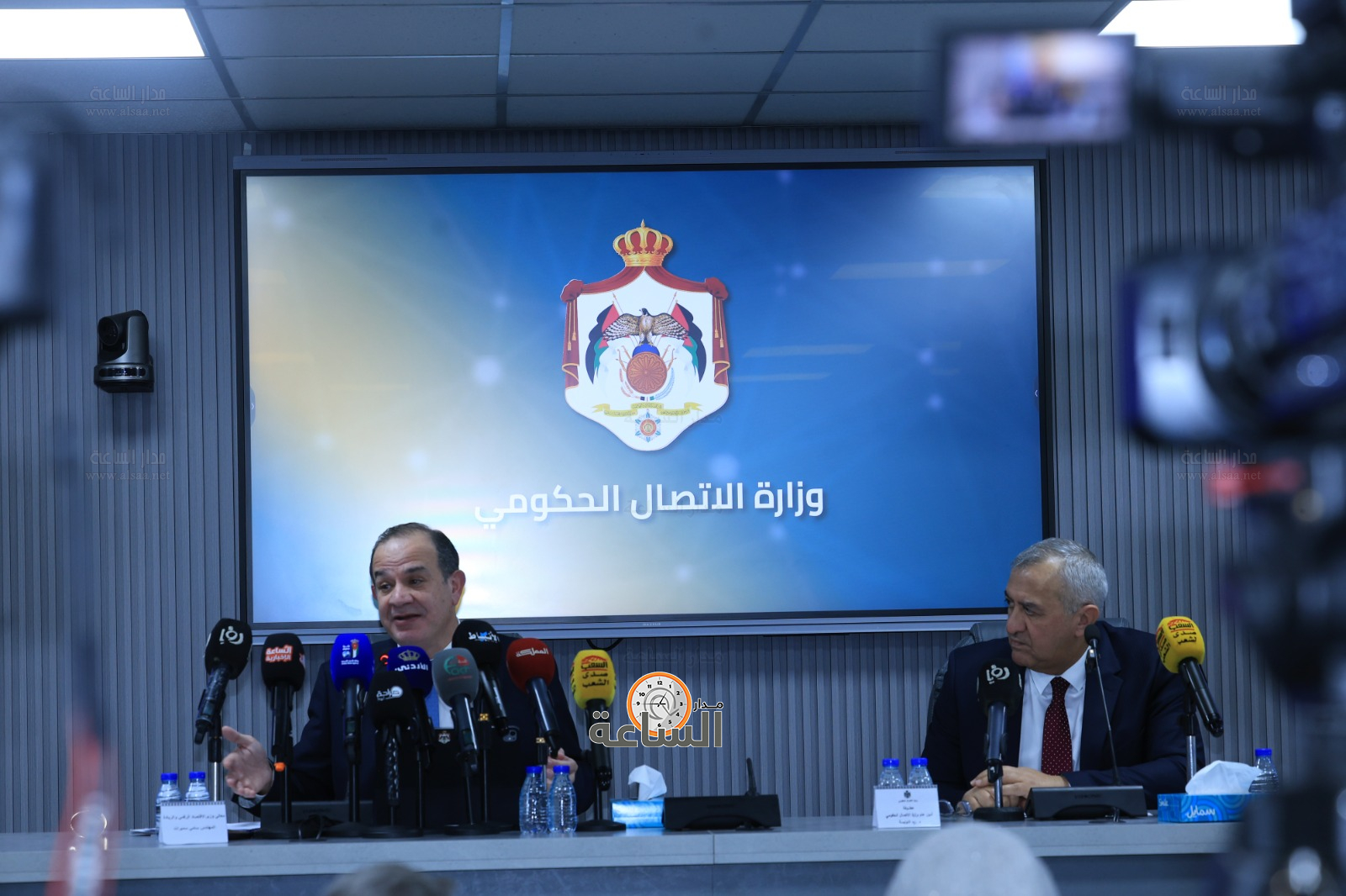 Madar Al-Saa Images 0.6951651267233157