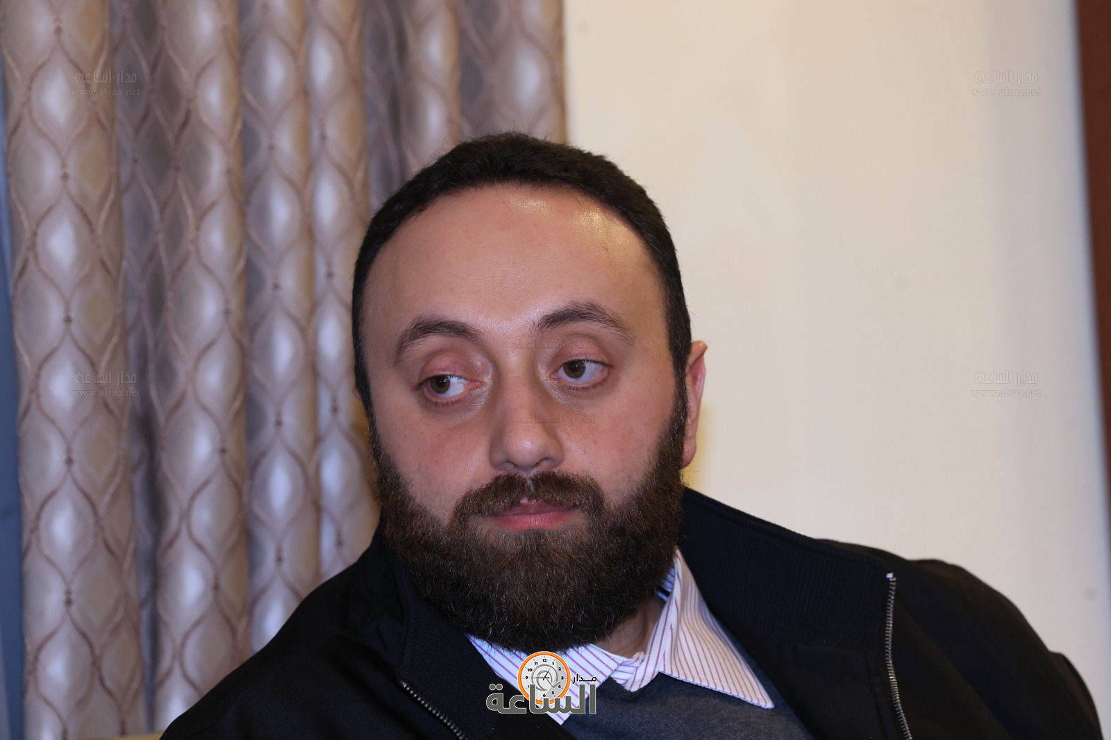 Madar Al-Saa Images 0.6984957825969274