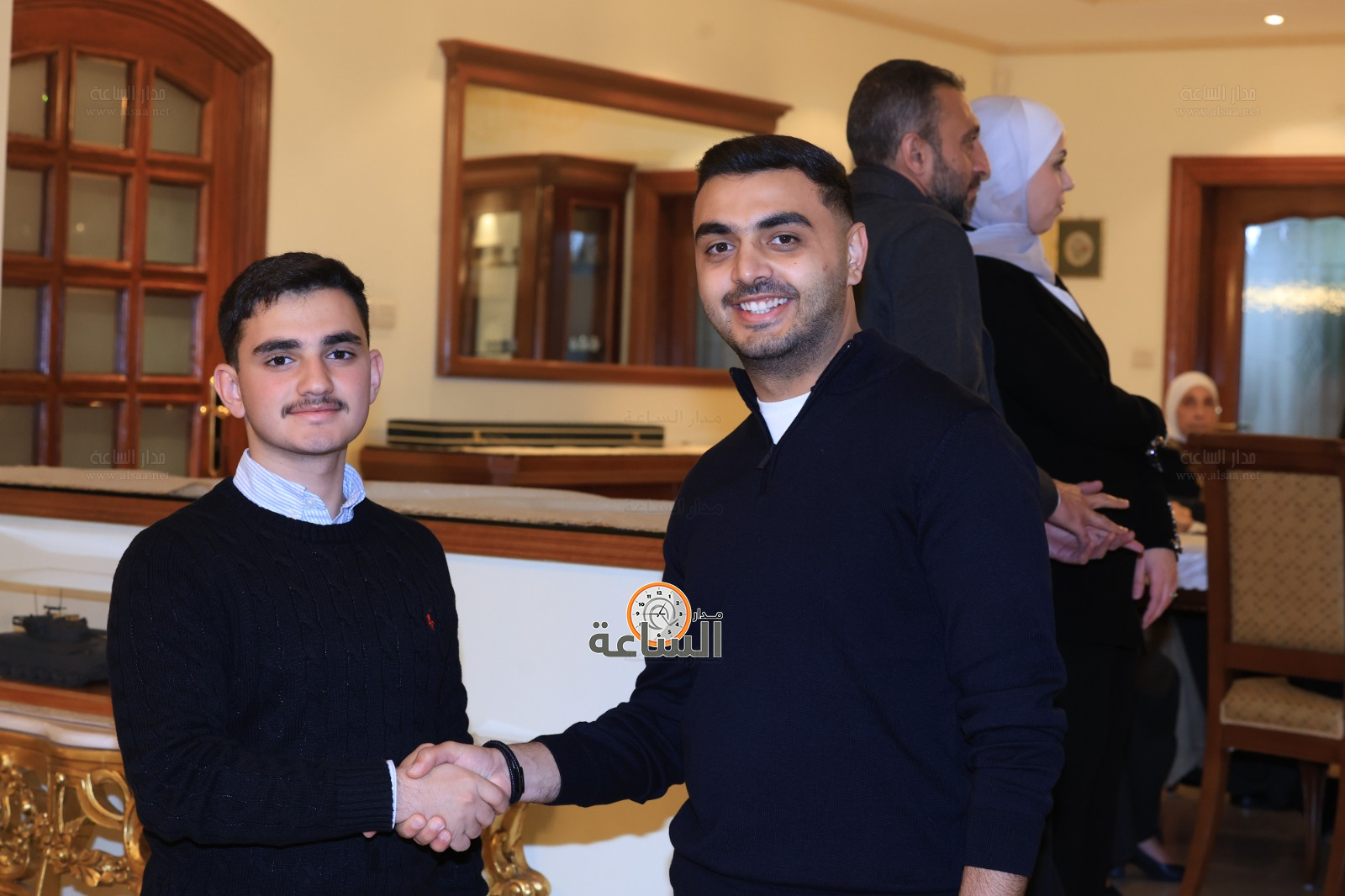 Madar Al-Saa Images 0.05178300099586597