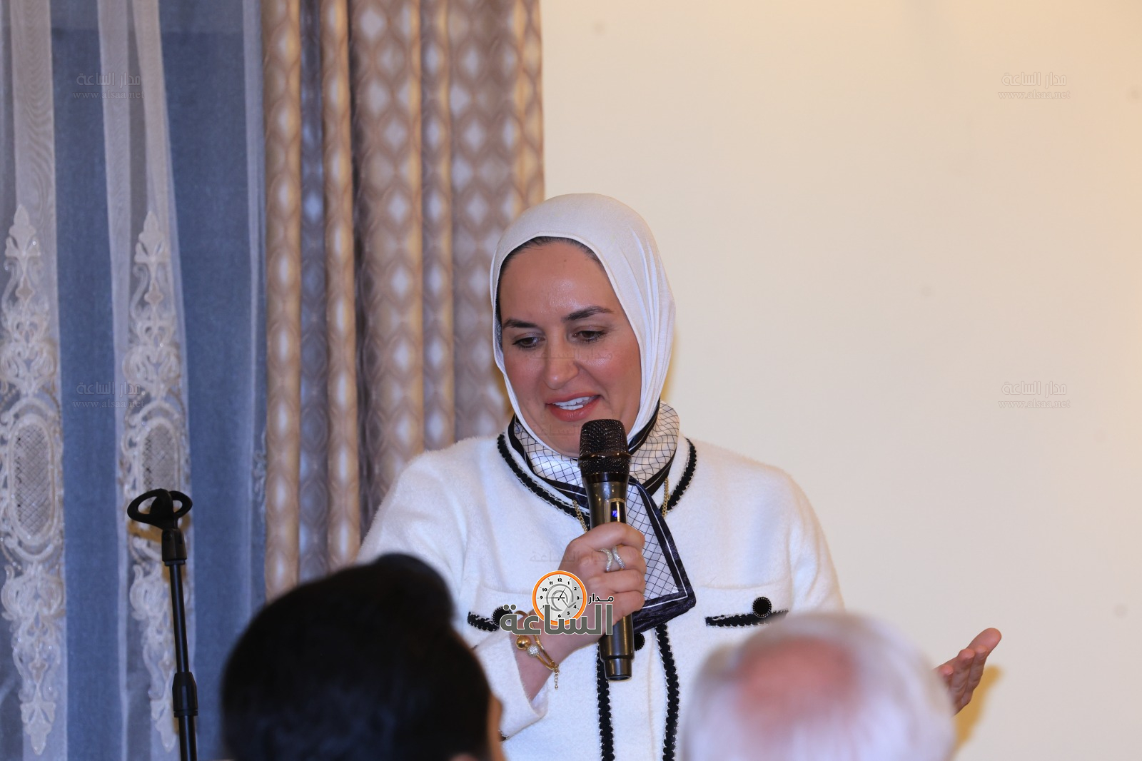 Madar Al-Saa Images 0.6012145716373174