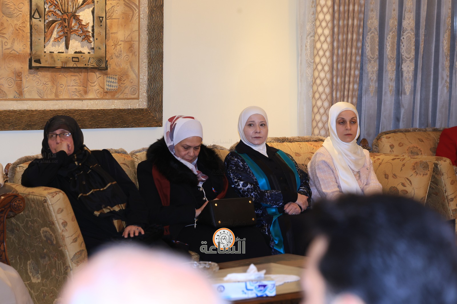 Madar Al-Saa Images 0.9162874297637411