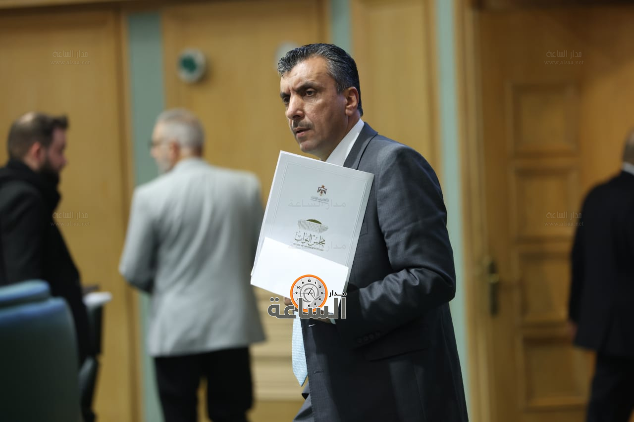 Madar Al-Saa Images 0.7656101539050362