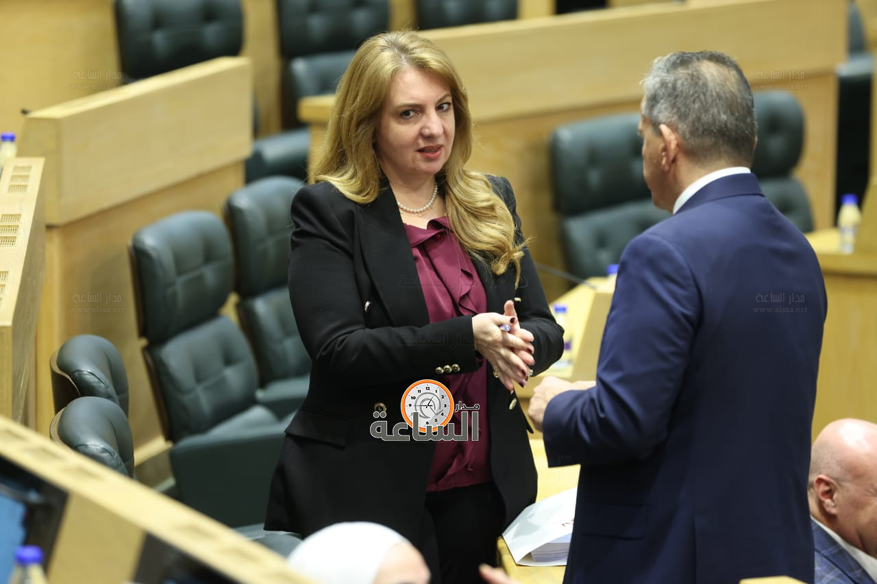 Madar Al-Saa Images 0.4798961167605271