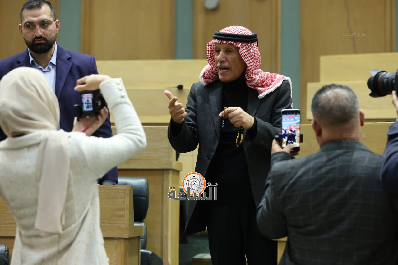 Madar Al-Saa Images 0.7704737201717531