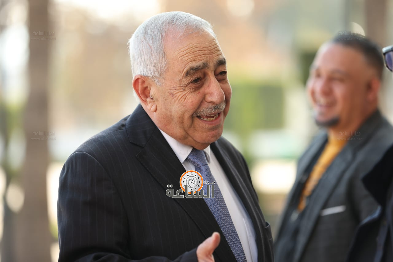 Madar Al-Saa Images 0.525315178071889