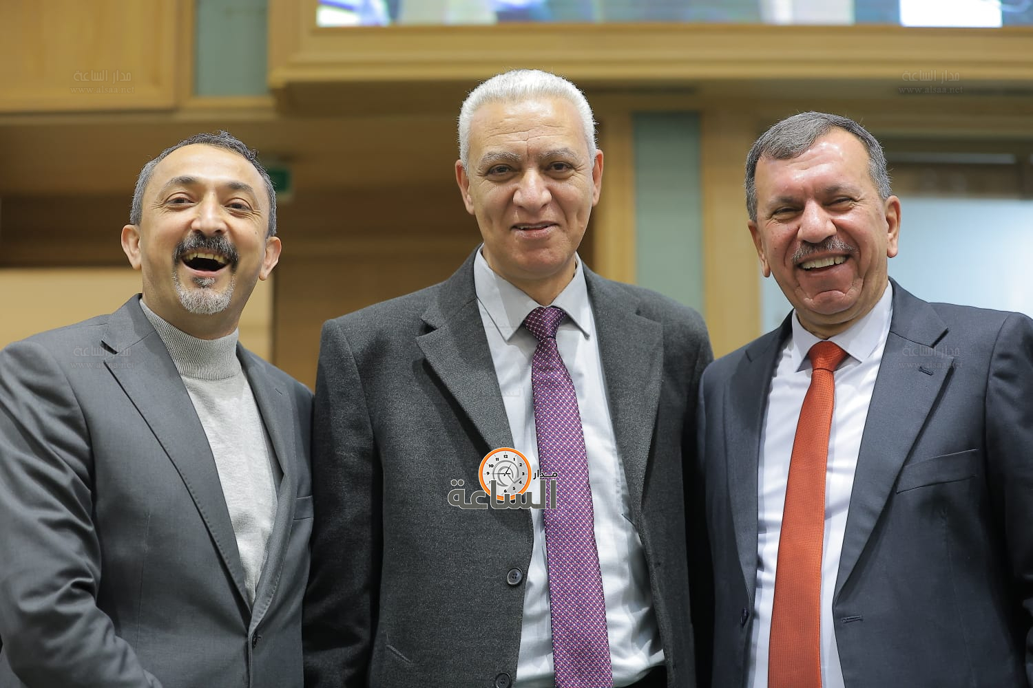 Madar Al-Saa Images 0.869889002048584