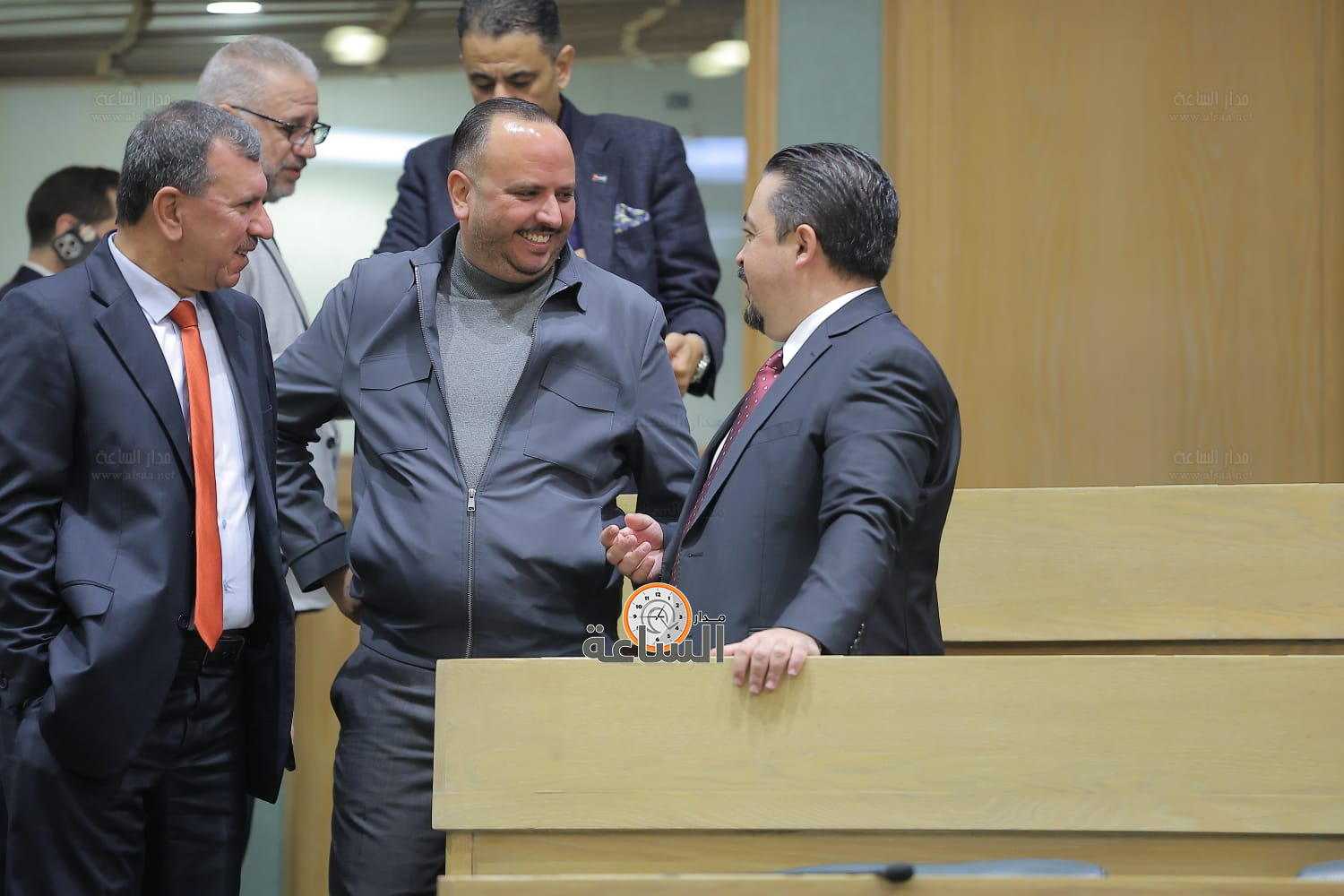 Madar Al-Saa Images 0.09624407498782162