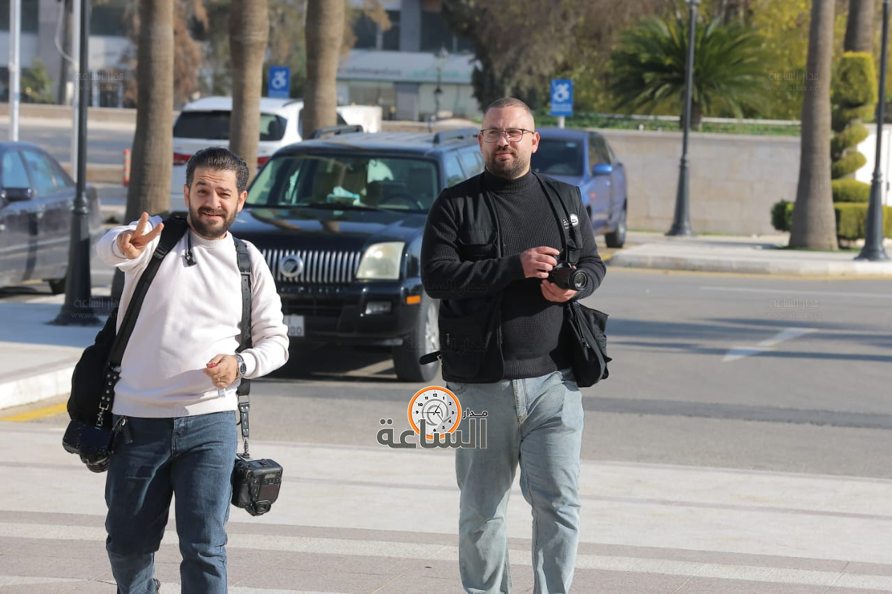 Madar Al-Saa Images 0.9648791357995297