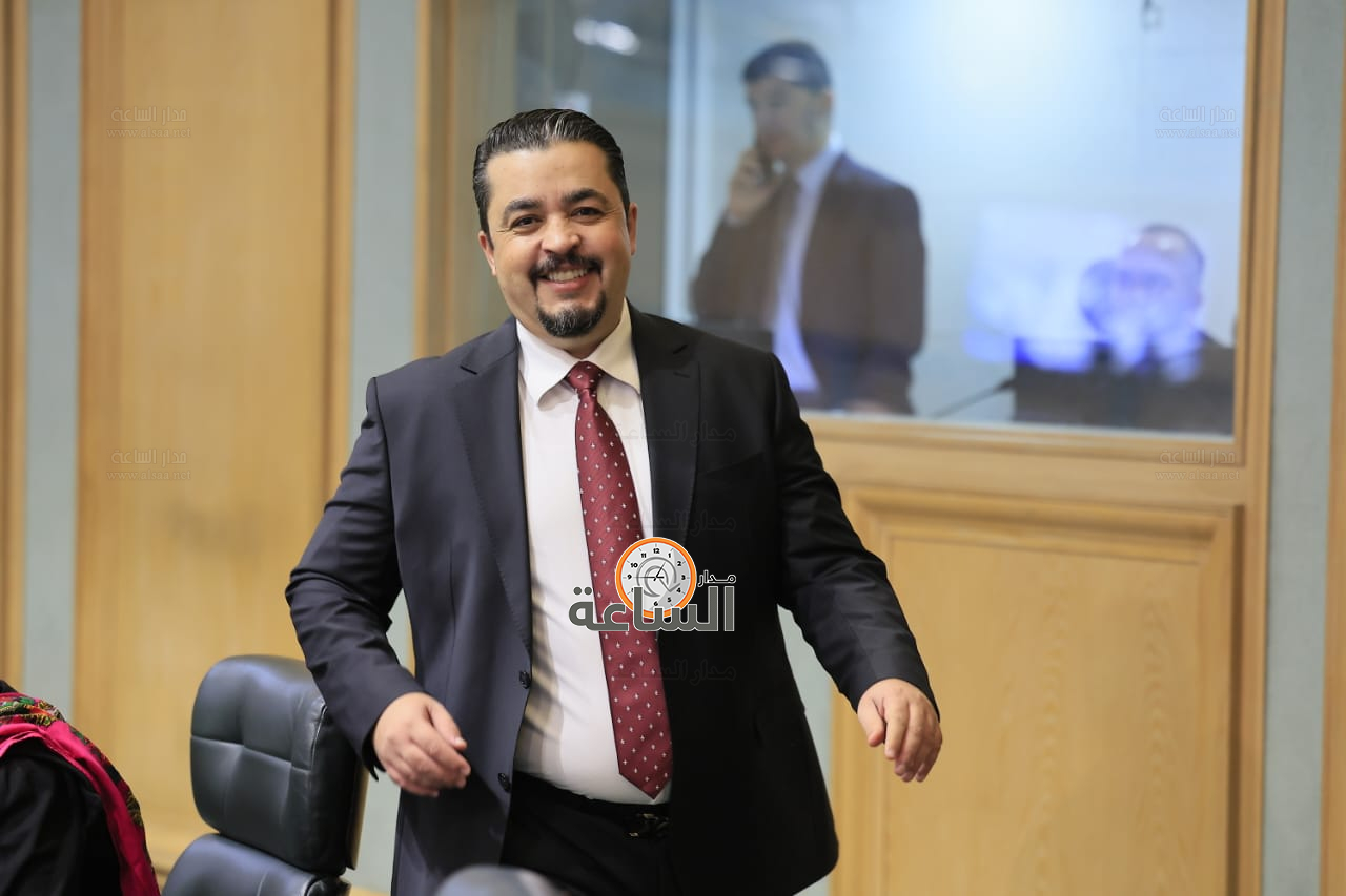 Madar Al-Saa Images 0.8765667677508497