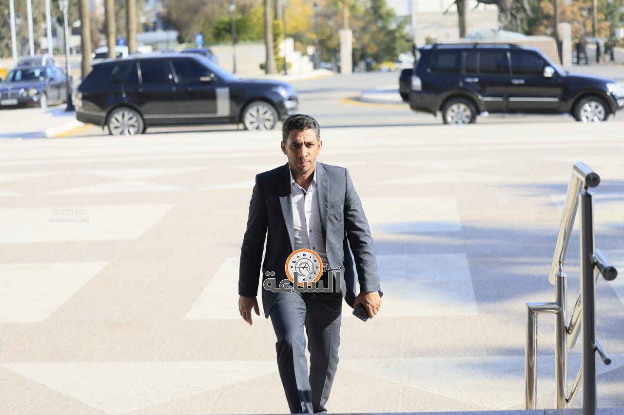 Madar Al-Saa Images 0.8738119247094124