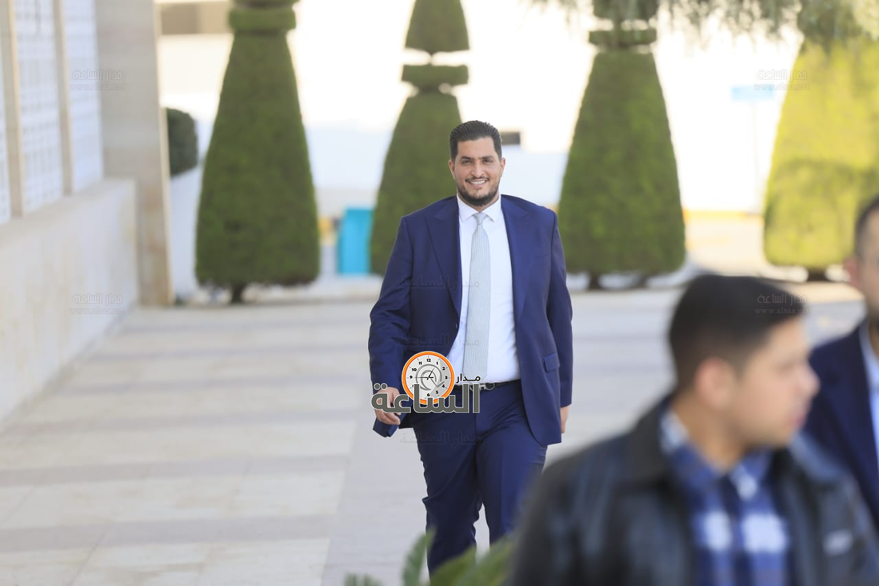 Madar Al-Saa Images 0.9493286351332255