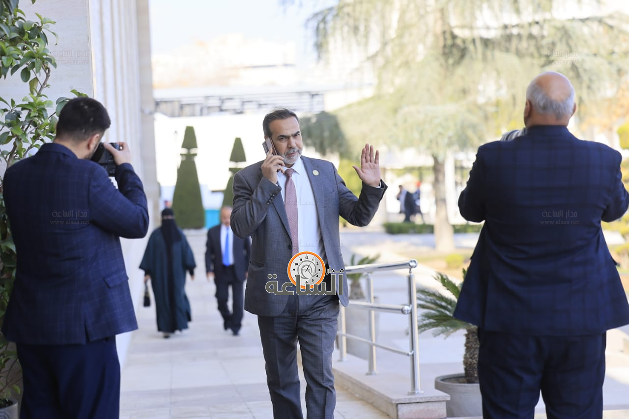 Madar Al-Saa Images 0.5907854656689281