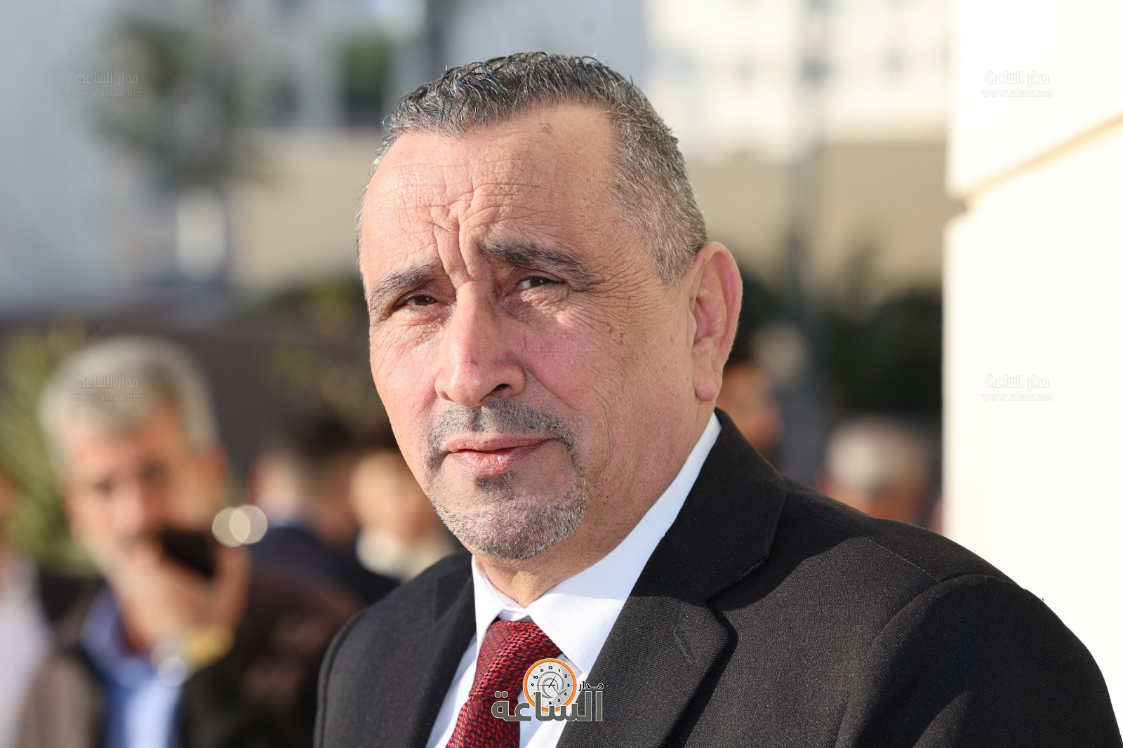 Madar Al-Saa Images 0.9101684475844259