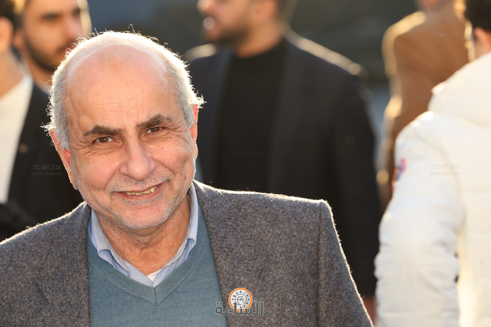 Madar Al-Saa Images 0.09854408822562599