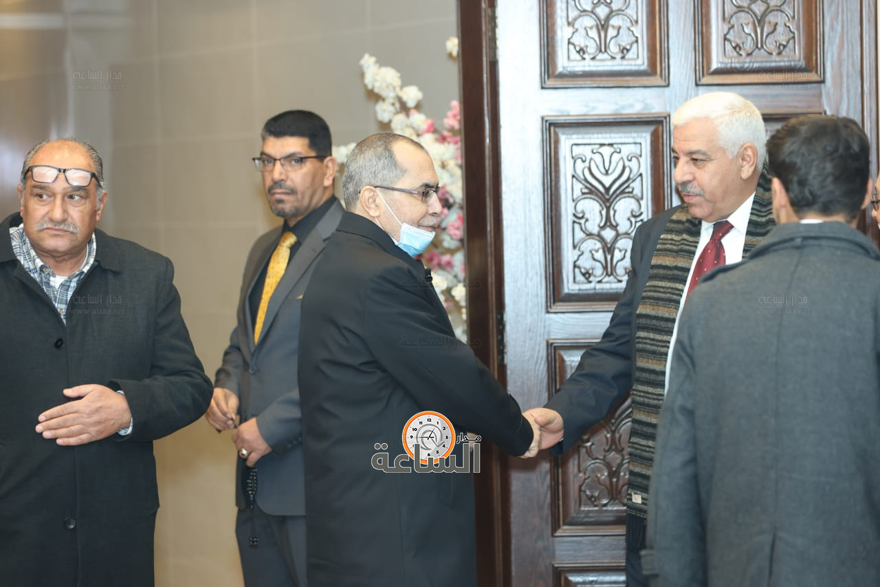 Madar Al-Saa Images 0.39995310728920574