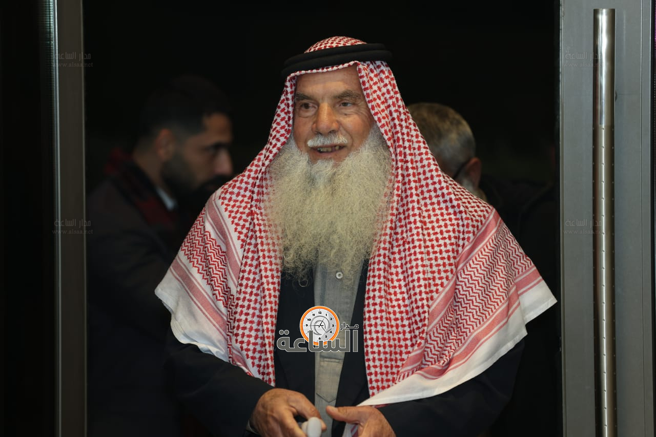 Madar Al-Saa Images 0.9592611438819665