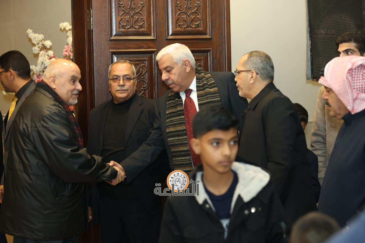 Madar Al-Saa Images 0.3774289871589457