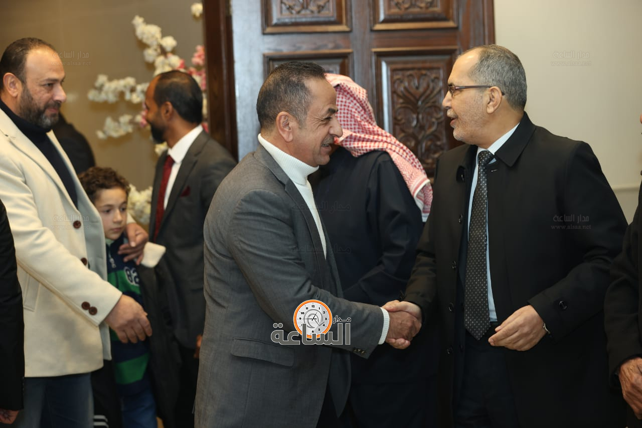 Madar Al-Saa Images 0.9028714463068538