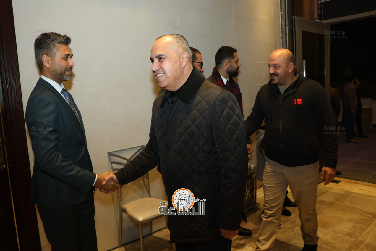 Madar Al-Saa Images 0.13182403141372323