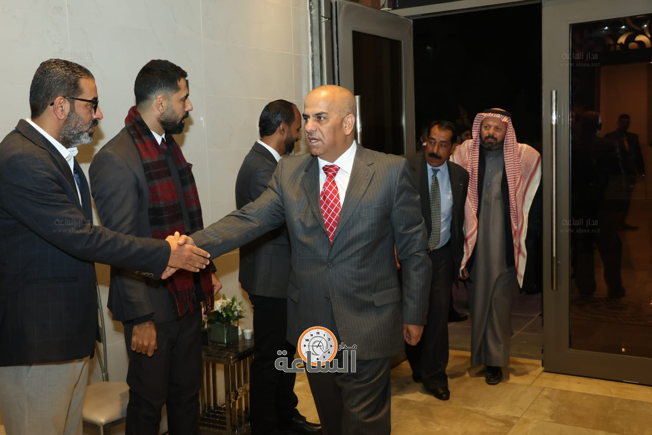 Madar Al-Saa Images 0.39507330743925706