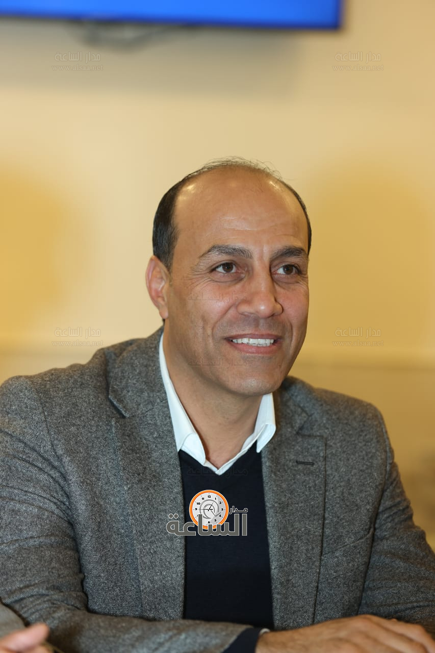 Madar Al-Saa Images 0.23429153110151812