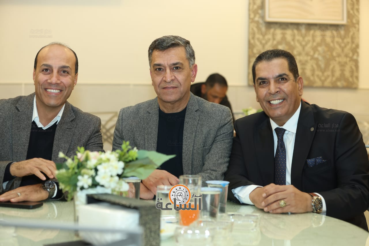 Madar Al-Saa Images 0.630706278594917