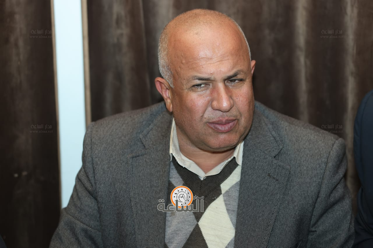 Madar Al-Saa Images 0.997673687383381