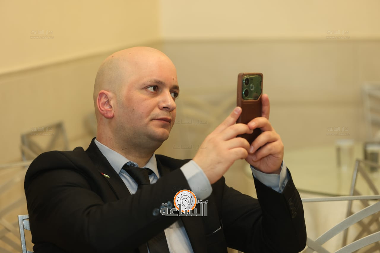 Madar Al-Saa Images 0.7062275724110472