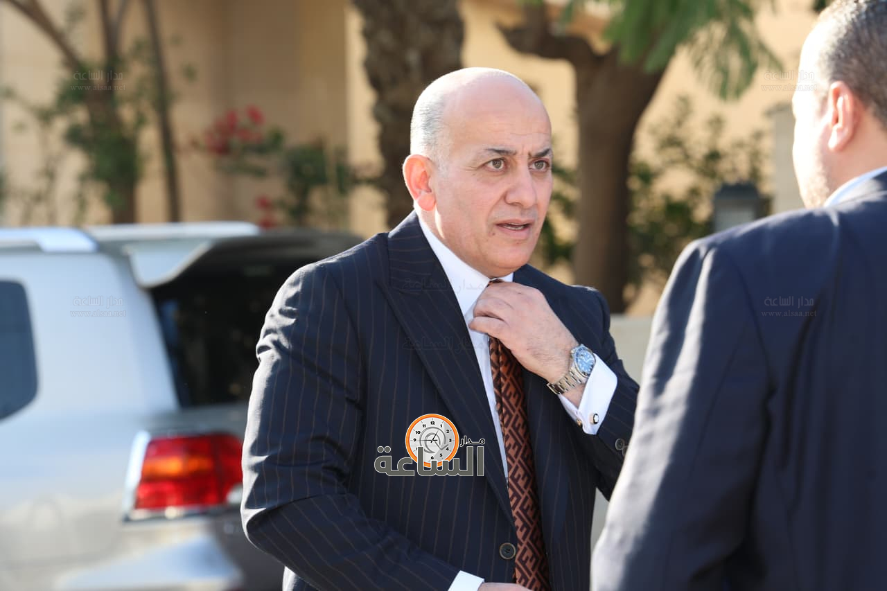 Madar Al-Saa Images 0.8612045028615067