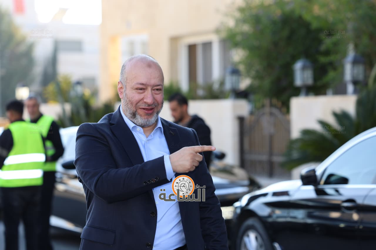 Madar Al-Saa Images 0.3617163712955349