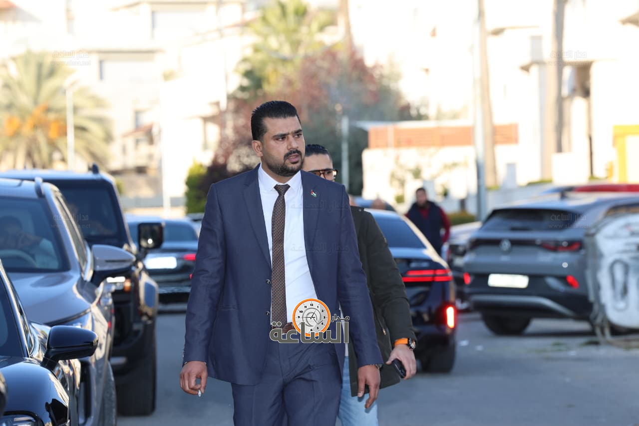 Madar Al-Saa Images 0.19712491364215068