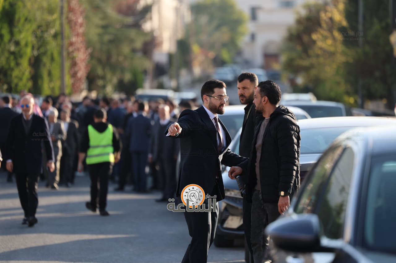 Madar Al-Saa Images 0.32771831172012333