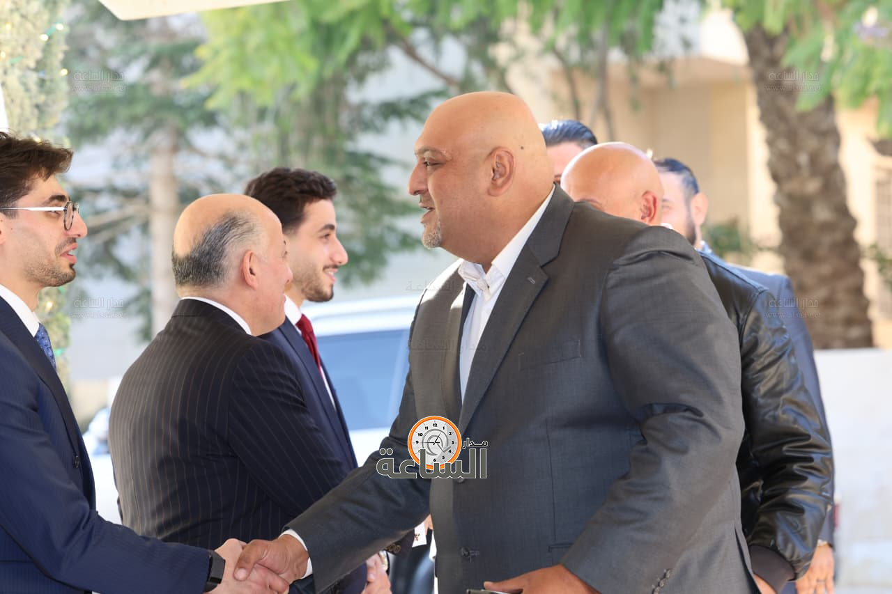 Madar Al-Saa Images 0.5276584057158659