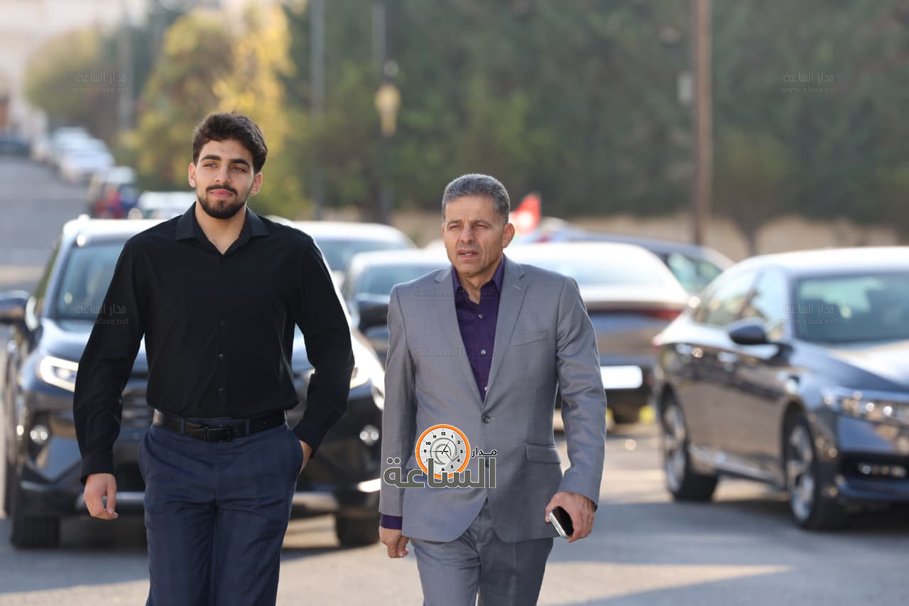 Madar Al-Saa Images 0.15384123582264508