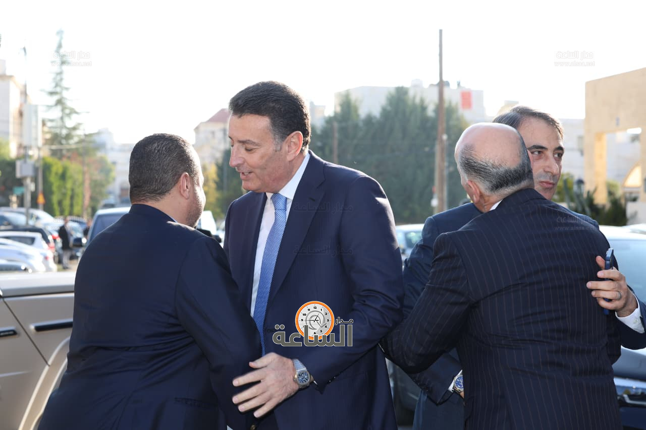 Madar Al-Saa Images 0.18647883486692607