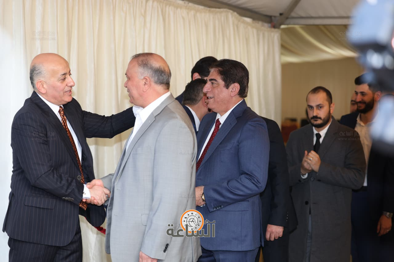 Madar Al-Saa Images 0.25661227570884493