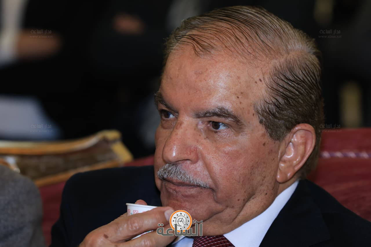 Madar Al-Saa Images 0.39846909699217137